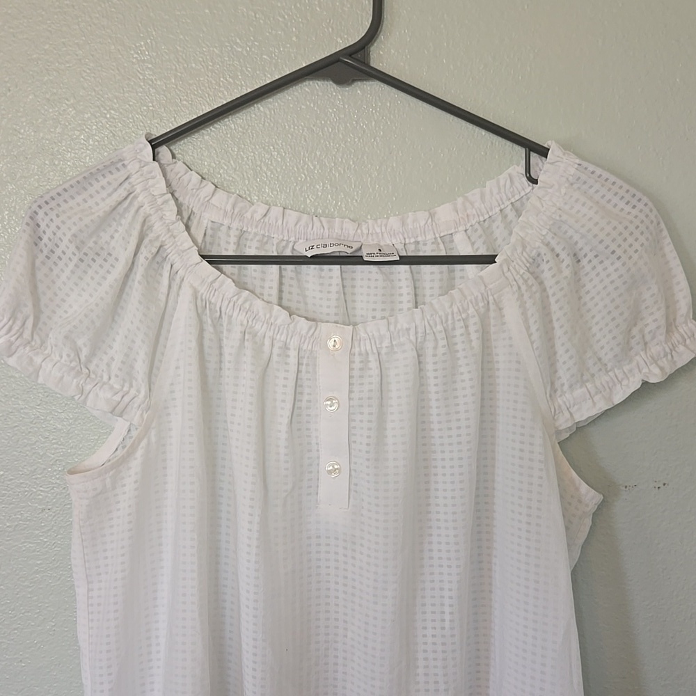 Liz Claiborne | White Peasant Top Size Small